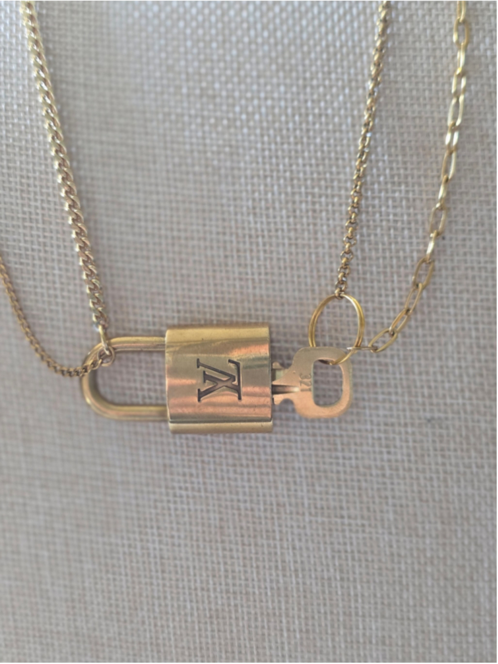 Louis Vuitton Authentic Lock & Key Mixed Chain Necklace 18” -321 - Picture 2 of 5
